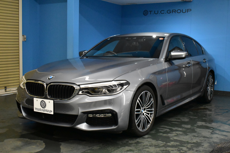 BMW 5シリーズ 523i Mｽﾎﾟｰﾂ ﾊｲﾗｲﾝP 全席ﾋｰﾀｰ付黒革 追従ACC HUD LEDﾍｯﾄﾞﾗｲﾄ  ｼﾞｪｽﾁｬｰC付ﾀｯﾁﾊﾟﾈﾙHDDﾅﾋﾞ全周囲ｶﾒﾗ ﾜｲﾔﾚｽ充電 車線変更&逸脱&歩行者警告 Pｱｼｽﾄ 液晶ﾒｰﾀｰ 19AW 2年保証