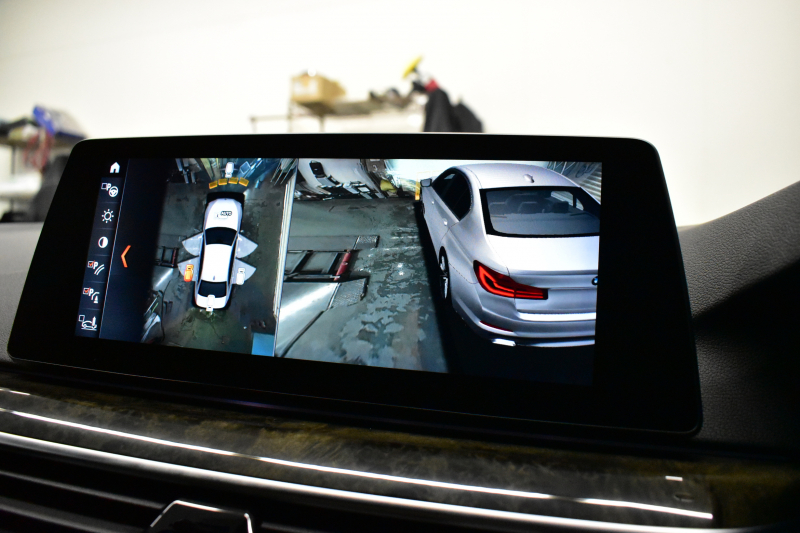 BMW 5シリーズ 523i Mｽﾎﾟｰﾂ ﾊｲﾗｲﾝP 全席ﾋｰﾀｰ付黒革 追従ACC HUD LEDﾍｯﾄﾞﾗｲﾄ  ｼﾞｪｽﾁｬｰC付ﾀｯﾁﾊﾟﾈﾙHDDﾅﾋﾞ全周囲ｶﾒﾗ ﾜｲﾔﾚｽ充電 車線変更&逸脱&歩行者警告 Pｱｼｽﾄ 液晶ﾒｰﾀｰ 19AW 2年保証