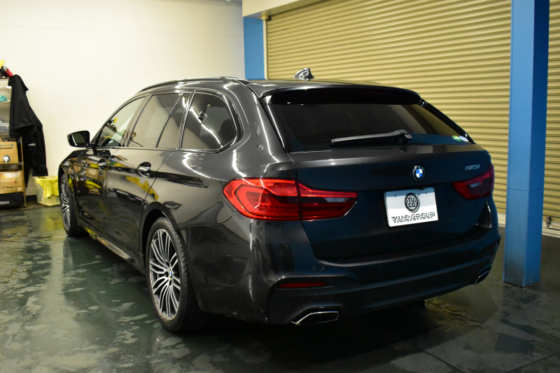 BMW 5シリーズ 523iﾂｰﾘﾝｸﾞ Mｽﾎﾟｰﾂ ｲﾉﾍﾞｰｼｮﾝ&ﾊｲﾗｲﾝP 全席ﾋｰﾀｰ付黒革 追従ACC HUD LCW ｱﾀﾞﾌﾟﾃｨﾌﾞLEDﾍｯﾄﾞﾗｲﾄ ﾜｲﾔﾚｽ充電ﾄﾚｲ ｼﾞｪｽﾁｬｰC付ﾀｯﾁﾊﾟﾈﾙHDDﾅﾋﾞ 全周囲ｶﾒﾗ3Dﾋﾞｭｰ Pｱｼｽﾄ 液晶ﾒｰﾀｰ  19AW ﾃﾞｨｽﾌﾟﾚｲｷｰ 1ｵｰﾅｰ 2年保証