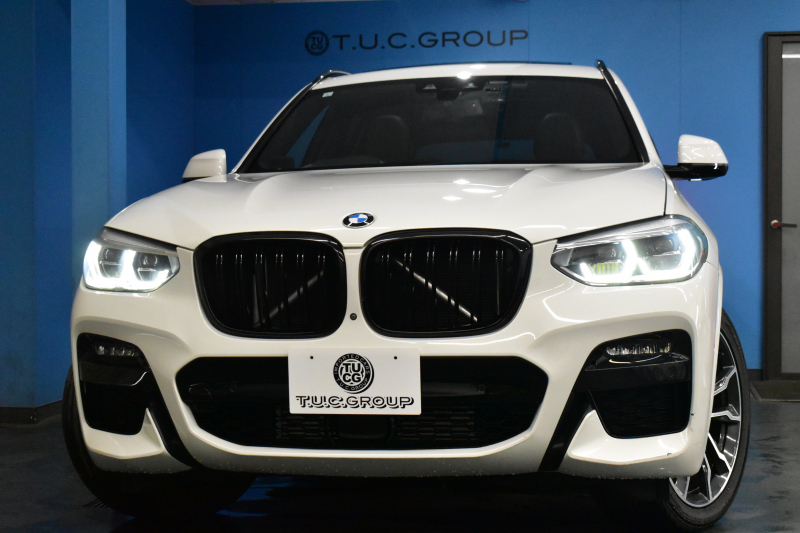 BMW X3 Xﾄﾞﾗｲﾌﾞ20d Mｽﾎﾟｰﾂ ｾﾚｸﾄ&ﾊｲﾗｲﾝP ﾊﾟﾉﾗﾏｻﾝR 型式変更後ﾓﾃﾞﾙ(UZ20) ﾗｲﾌﾞｺｯｸﾋﾟｯﾄ  harman/kardon  前席ﾍﾞﾝﾁﾚｰｼｮﾝ&全席ﾋｰﾀｰ付黒革 20AW LEDﾍｯﾄﾞﾗｲﾄ ACC HUD LCW ﾀｯﾁﾊﾟﾈﾙﾅﾋﾞ 全周囲ｶﾒﾗ 電動Rｹﾞｰﾄ ﾜｲﾔﾚｽ充電  2年保証