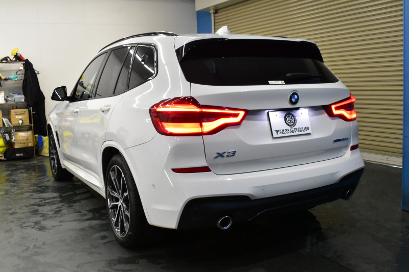 BMW X3 Xﾄﾞﾗｲﾌﾞ20d Mｽﾎﾟｰﾂ ｾﾚｸﾄ&ﾊｲﾗｲﾝP ﾊﾟﾉﾗﾏｻﾝR 型式変更後ﾓﾃﾞﾙ(UZ20) ﾗｲﾌﾞｺｯｸﾋﾟｯﾄ  harman/kardon  前席ﾍﾞﾝﾁﾚｰｼｮﾝ&全席ﾋｰﾀｰ付黒革 20AW LEDﾍｯﾄﾞﾗｲﾄ ACC HUD LCW ﾀｯﾁﾊﾟﾈﾙﾅﾋﾞ 全周囲ｶﾒﾗ 電動Rｹﾞｰﾄ ﾜｲﾔﾚｽ充電  2年保証