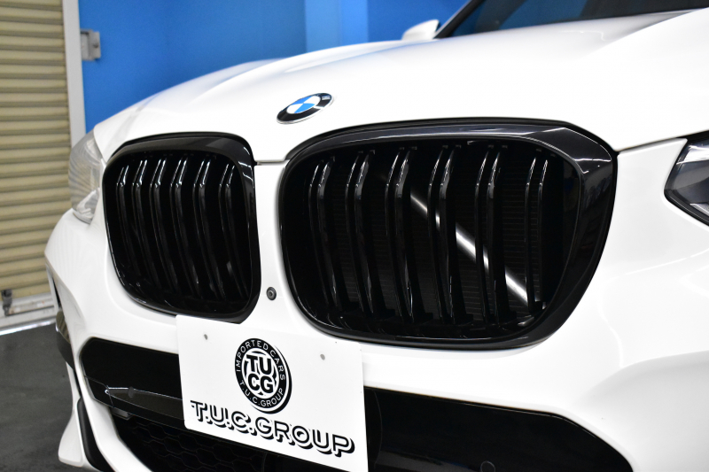 BMW X3 Xﾄﾞﾗｲﾌﾞ20d Mｽﾎﾟｰﾂ ｾﾚｸﾄ&ﾊｲﾗｲﾝP ﾊﾟﾉﾗﾏｻﾝR 型式変更後ﾓﾃﾞﾙ(UZ20) ﾗｲﾌﾞｺｯｸﾋﾟｯﾄ  harman/kardon  前席ﾍﾞﾝﾁﾚｰｼｮﾝ&全席ﾋｰﾀｰ付黒革 20AW LEDﾍｯﾄﾞﾗｲﾄ ACC HUD LCW ﾀｯﾁﾊﾟﾈﾙﾅﾋﾞ 全周囲ｶﾒﾗ 電動Rｹﾞｰﾄ ﾜｲﾔﾚｽ充電  2年保証