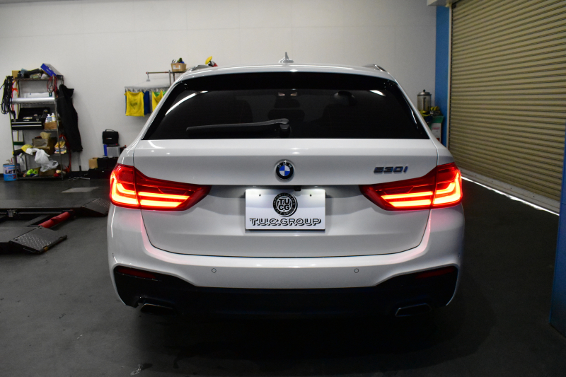 BMW 5シリーズ 530iﾂｰﾘﾝｸﾞ Mｽﾎﾟｰﾂ 高出力ﾓﾃﾞﾙ ﾊｲﾗｲﾝP ｱﾀﾞﾌﾟﾃｨﾌﾞLEDﾍｯﾄﾞﾗｲﾄ 全席ﾋｰﾀｰ付黒革 追従ACC ﾀｯﾁﾊﾟﾈﾙHDDﾅﾋﾞ 全周囲ｶﾒﾗ3Dﾋﾞｭｰ Pｱｼｽﾄ 車線変更&逸脱&歩行者警告 衝突軽減B 19AW 電動Rｹﾞｰﾄ 2年保証