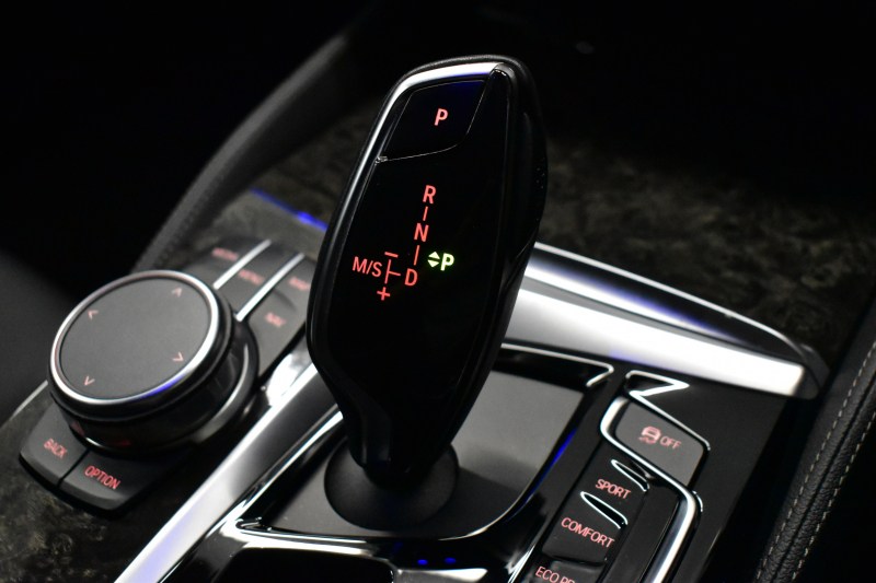 BMW 5シリーズ 530iﾂｰﾘﾝｸﾞ Mｽﾎﾟｰﾂ 高出力ﾓﾃﾞﾙ ﾊｲﾗｲﾝP ｱﾀﾞﾌﾟﾃｨﾌﾞLEDﾍｯﾄﾞﾗｲﾄ 全席ﾋｰﾀｰ付黒革 追従ACC ﾀｯﾁﾊﾟﾈﾙHDDﾅﾋﾞ 全周囲ｶﾒﾗ3Dﾋﾞｭｰ Pｱｼｽﾄ 車線変更&逸脱&歩行者警告 衝突軽減B 19AW 電動Rｹﾞｰﾄ 2年保証