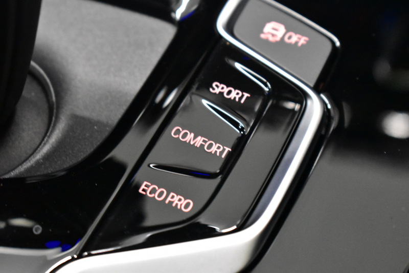 BMW X3 M40d ﾊｲﾗｲﾝP 326馬力 ﾊﾟﾉﾗﾏｻﾝﾙｰﾌ 全席ﾋｰﾀｰ付黒革 21AW 追従ACC HUD Mｽﾎﾟｰﾂﾌﾞﾚｰｷ&ﾃﾞﾌ ﾀｯﾁﾊﾟﾈﾙﾅﾋﾞ ﾌﾙｾｸﾞ 全周囲ｶﾒﾗ3Dﾋﾞｭｰ ｱﾀﾞﾌﾟﾃｨﾌﾞLEDﾍｯﾄﾞﾗｲﾄ 電動Rｹﾞｰﾄ ﾜｲﾔﾚｽ充電 液晶ﾒｰﾀｰ 2年保証