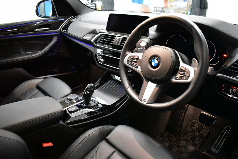 BMW X3 M40d ﾊｲﾗｲﾝP 326馬力 ﾊﾟﾉﾗﾏｻﾝﾙｰﾌ 全席ﾋｰﾀｰ付黒革 21AW 追従ACC HUD Mｽﾎﾟｰﾂﾌﾞﾚｰｷ&ﾃﾞﾌ ﾀｯﾁﾊﾟﾈﾙﾅﾋﾞ ﾌﾙｾｸﾞ 全周囲ｶﾒﾗ3Dﾋﾞｭｰ ｱﾀﾞﾌﾟﾃｨﾌﾞLEDﾍｯﾄﾞﾗｲﾄ 電動Rｹﾞｰﾄ ﾜｲﾔﾚｽ充電 液晶ﾒｰﾀｰ 2年保証