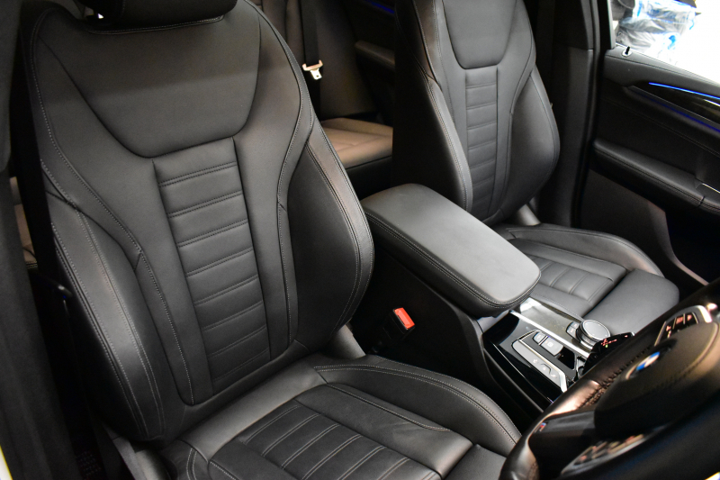 BMW X3 M40d ｾﾚｸﾄ&ﾊｲﾗｲﾝP 326馬力 ﾊﾟﾉﾗﾏｻﾝR 全席ﾋｰﾀｰ付黒革 ﾊｰﾏﾝｶｰﾄﾞﾝ 21AW 追従ACC HUD Mｽﾎﾟｰﾂﾌﾞﾚｰｷ&ﾃﾞﾌ ﾀｯﾁﾊﾟﾈﾙﾅﾋﾞ ﾌﾙｾｸﾞ 全周囲ｶﾒﾗ3Dﾋﾞｭｰ ｱﾀﾞﾌﾟﾃｨﾌﾞLEDﾍｯﾄﾞﾗｲﾄ 電動Rｹﾞｰﾄ ﾜｲﾔﾚｽ充電 液晶ﾒｰﾀｰ 2年保証