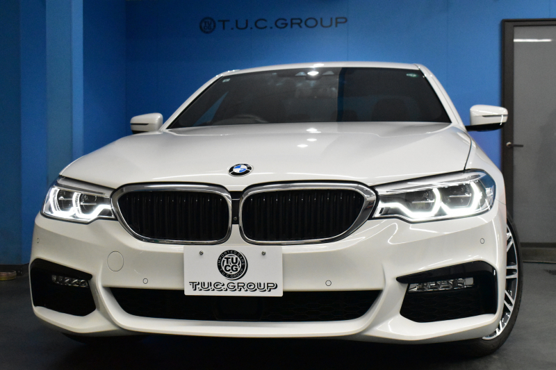 BMW 5シリーズ 530i Mｽﾎﾟｰﾂ 1ｵｰﾅｰ ｺﾝﾌｫｰﾄ&ﾊｲﾗｲﾝP ｱﾀﾞﾌﾟﾃｨﾌﾞLEDﾍｯﾄﾞﾗｲﾄ 前席ﾍﾞﾝﾁ&ﾏｯｻｰｼﾞ&全席ﾋｰﾀｰ付黒革 追従ACC ｿﾌﾄｸﾛｰｽﾞ ﾀｯﾁﾊﾟﾈﾙHDDﾅﾋﾞ 全周囲ｶﾒﾗ3Dﾋﾞｭｰ Pｱｼｽﾄ 車線変更&逸脱&歩行者警告 衝突軽減B 19AW 電動ﾄﾗﾝｸ 2年保証