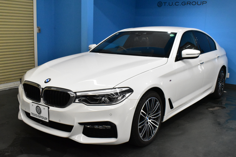 BMW 5シリーズ 530i Mｽﾎﾟｰﾂ 1ｵｰﾅｰ ｺﾝﾌｫｰﾄ&ﾊｲﾗｲﾝP ｱﾀﾞﾌﾟﾃｨﾌﾞLEDﾍｯﾄﾞﾗｲﾄ 前席ﾍﾞﾝﾁ&ﾏｯｻｰｼﾞ&全席ﾋｰﾀｰ付黒革 追従ACC ｿﾌﾄｸﾛｰｽﾞ ﾀｯﾁﾊﾟﾈﾙHDDﾅﾋﾞ 全周囲ｶﾒﾗ3Dﾋﾞｭｰ Pｱｼｽﾄ 車線変更&逸脱&歩行者警告 衝突軽減B 19AW 電動ﾄﾗﾝｸ 2年保証