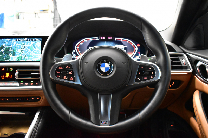BMW 4シリーズ 420iｸｰﾍﾟ Mｽﾎﾟｰﾂ  1ｵｰﾅｰ ｺﾝﾌｫｰﾄP ﾋｰﾀｰ付ｺﾆｬｯｸﾚｻﾞｰ&ｲﾝﾃﾘｱﾄﾘﾑ  Pｱｼｽﾄﾌﾟﾗｽ 全周囲ｶﾒﾗ ﾌﾙｾｸﾞTV 追従ACC LCW 19AW LEDﾍｯﾄﾞﾗｲﾄ ﾗｲﾌﾞｺｯｸﾋﾟｯﾄ ﾀｯﾁﾊﾟﾈﾙﾅﾋﾞ ｱｯﾌﾟﾙｶｰﾌﾟﾚｲ 電動ﾄﾗﾝｸ  ﾜｲﾔﾚｽ充電 2年保証