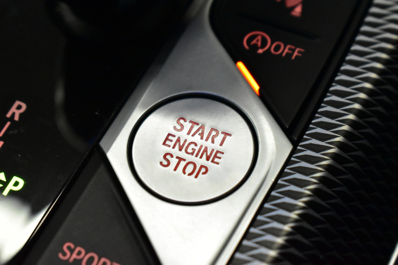 BMW 4シリーズ 420i ｶﾌﾞﾘｵﾚ Mｽﾎﾟｰﾂ ﾌｧｽﾄﾄﾗｯｸ&ｺﾝﾌｫｰﾄP ﾋｰﾀｰ付ﾌﾞﾗｯｸﾚｻﾞｰ ｴｱｶﾗｰ 全周囲ｶﾒﾗ LEDﾍｯﾄﾞﾗｲﾄ ACC HUD LCW ﾗｲﾌﾞｺｯｸﾋﾟｯﾄﾀｯﾁﾊﾟﾈﾙﾅﾋﾞPｱｼｽﾄ Apple Car Play 19AW Mｽﾎﾟｰﾂﾌﾞﾚｰｷ 可変Mｻｽ ｳｲﾝﾄﾞﾘﾌﾚｸﾀｰ ﾜｲﾔﾚｽ充電 2年保証
