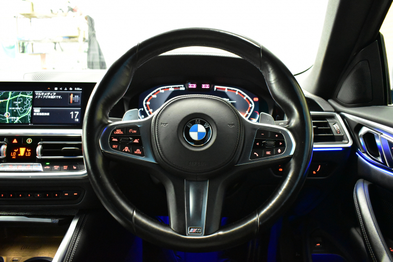 BMW 4シリーズ 420i ｶﾌﾞﾘｵﾚ Mｽﾎﾟｰﾂ ﾌｧｽﾄﾄﾗｯｸ&ｺﾝﾌｫｰﾄP ﾋｰﾀｰ付ﾌﾞﾗｯｸﾚｻﾞｰ ｴｱｶﾗｰ 全周囲ｶﾒﾗ LEDﾍｯﾄﾞﾗｲﾄ ACC HUD LCW ﾗｲﾌﾞｺｯｸﾋﾟｯﾄﾀｯﾁﾊﾟﾈﾙﾅﾋﾞPｱｼｽﾄ Apple Car Play 19AW Mｽﾎﾟｰﾂﾌﾞﾚｰｷ 可変Mｻｽ ｳｲﾝﾄﾞﾘﾌﾚｸﾀｰ ﾜｲﾔﾚｽ充電 2年保証