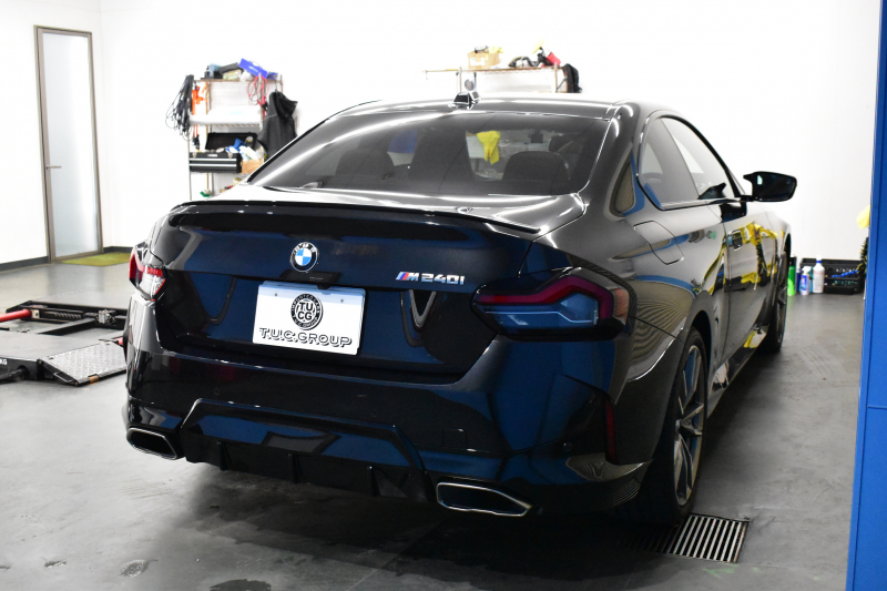 BMW 2シリーズ M240iXﾄﾞﾗｲﾌﾞ ｸｰﾍﾟ 新車保証R8年8月迄 4WD MｽﾎﾟｰﾂｼｰﾄP ｶｰﾌﾞﾄﾞﾃﾞｨｽﾌﾟﾚｲ ﾋｰﾀｰ付茶革Mｽﾎﾟｰﾂｼｰﾄ Mｽﾎﾟｰﾂﾌﾞﾚｰｷ Mｽﾎﾟｰﾂﾃﾞﾌ 19AW ACC HUD BMWﾗｲﾌﾞｺｯｸﾋﾟｯﾄ ﾅﾋﾞ全周囲ｶﾒﾗ3Dﾋﾞｭｰ ｱｯﾌﾟﾙｶｰﾌﾟﾚｲ LEDﾍｯﾄﾞﾗｲﾄ 2年保証