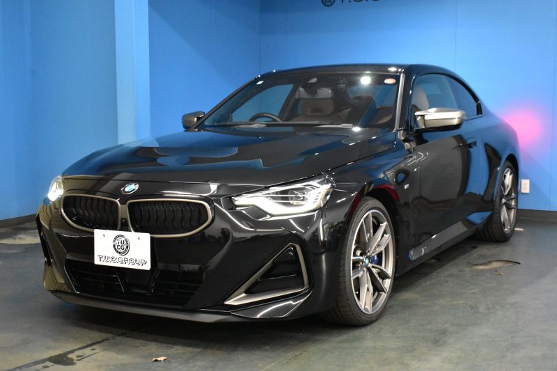 BMW 2シリーズ M240iXﾄﾞﾗｲﾌﾞ ｸｰﾍﾟ 新車保証R8年8月迄 4WD MｽﾎﾟｰﾂｼｰﾄP ｶｰﾌﾞﾄﾞﾃﾞｨｽﾌﾟﾚｲ ﾋｰﾀｰ付茶革Mｽﾎﾟｰﾂｼｰﾄ Mｽﾎﾟｰﾂﾌﾞﾚｰｷ Mｽﾎﾟｰﾂﾃﾞﾌ 19AW ACC HUD BMWﾗｲﾌﾞｺｯｸﾋﾟｯﾄ ﾅﾋﾞ全周囲ｶﾒﾗ3Dﾋﾞｭｰ ｱｯﾌﾟﾙｶｰﾌﾟﾚｲ LEDﾍｯﾄﾞﾗｲﾄ 2年保証