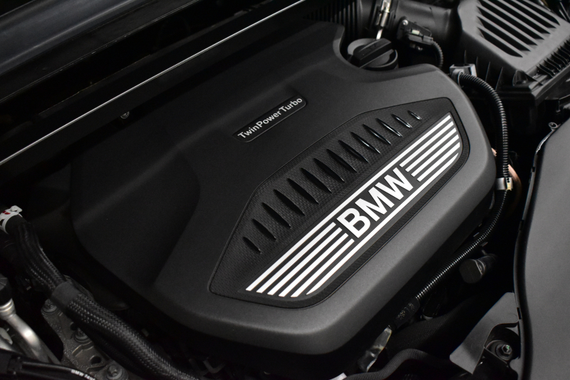 BMW X1 Xdrive18d Xﾗｲﾝ LCI後期 ﾌｪｲｽﾘﾌﾄ後ﾓﾃﾞﾙ 4WD ﾊｲﾗｲﾝ&ｺﾝﾌｫｰﾄP 追従ACC ﾋｰﾀｰ付電動ﾓｶﾚｻﾞｰ LEDﾍｯﾄﾞﾗｲﾄ 車線逸脱&歩行者警告 衝突軽減ﾌﾞﾚｰｷ ﾀｯﾁﾊﾟﾈﾙﾅﾋﾞBｶﾒﾗ 電動Rｹﾞｰﾄ 18AW 2年保証