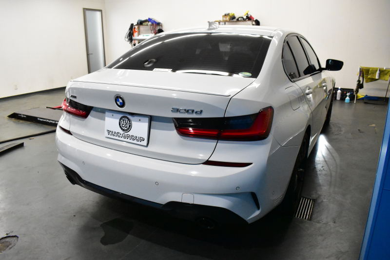 BMW 3シリーズ 320d Xﾄﾞﾗｲﾌﾞ Mｽﾎﾟｰﾂ ｴﾃﾞｨｼｮﾝｻﾝﾗｲｽﾞ 4WD 200台限定 ﾚｰｻﾞｰLEDﾗｲﾄ ﾋｰﾀｰ付黒革 追従ACC LCW 19AW 可変Mｻｽ Mﾘｱｽﾎﾟｲﾗｰ ﾗｲﾌﾞｺｯｸﾋﾟｯﾄﾀｯﾁﾊﾟﾈﾙﾅﾋﾞ ｱｯﾌﾟﾙｶｰﾌﾟﾚｲ ﾜｲﾔﾚｽ充電 2年保証