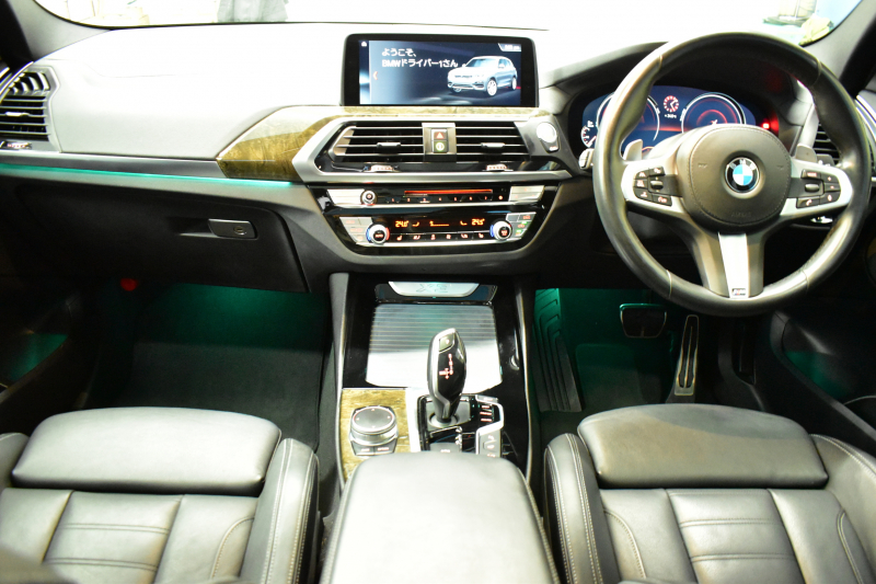 BMW X3 Xﾄﾞﾗｲﾌﾞ20d Mｽﾎﾟｰﾂ ﾊｲﾗｲﾝP ﾊﾟﾉﾗﾏｻﾝﾙｰﾌ 20AW  全席ﾋｰﾀｰ付黒革 ｼﾞｪｽﾁｬｰC付ﾀｯﾁﾊﾟﾈﾙﾅﾋﾞﾌﾙｾｸﾞ全周囲ｶﾒﾗ3Dﾋﾞｭｰ LEDﾍｯﾄﾞﾗｲﾄ 追従ACC HUDLCW ﾊｰﾏﾝｶｰﾄﾞﾝ  電動Rｹﾞｰﾄ ﾜｲﾔﾚｽ充電 2年保証