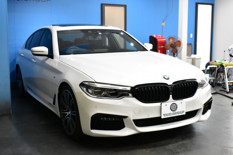 BMW 5シリーズ 540i Xﾄﾞﾗｲﾌﾞ Mｽﾎﾟｰﾂ 4WD ｾﾚｸﾄ&ｺﾝﾌｫｰﾄ&ﾊｲﾗｲﾝP ｻﾝﾙｰﾌ 前席ﾏｯｻｰｼﾞ&ﾍﾞﾝﾁﾚｰﾀｰ&全席ﾋｰﾀｰ付黒革 Mﾊﾟﾌｫｰﾏﾝｽﾊﾟﾜｰ&ｻｳﾝﾄﾞｷｯﾄ&ｽﾎﾟｰﾂﾏﾌﾗｰ 4ｿﾞｰﾝAC ﾊｰﾏﾝｶｰﾄﾞﾝ CPMｽﾄﾗｯﾄﾌﾞﾚｰｽ&ﾛｱﾚｲﾝﾌｫｰｽ individual20AW KW車高調 2年保証