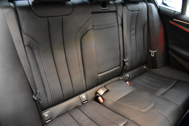 BMW 5シリーズ 540i Xﾄﾞﾗｲﾌﾞ Mｽﾎﾟｰﾂ 4WD ｾﾚｸﾄ&ｺﾝﾌｫｰﾄ&ﾊｲﾗｲﾝP ｻﾝﾙｰﾌ 前席ﾏｯｻｰｼﾞ&ﾍﾞﾝﾁﾚｰﾀｰ&全席ﾋｰﾀｰ付黒革 Mﾊﾟﾌｫｰﾏﾝｽﾊﾟﾜｰ&ｻｳﾝﾄﾞｷｯﾄ&ｽﾎﾟｰﾂﾏﾌﾗｰ 4ｿﾞｰﾝAC ﾊｰﾏﾝｶｰﾄﾞﾝ CPMｽﾄﾗｯﾄﾌﾞﾚｰｽ&ﾛｱﾚｲﾝﾌｫｰｽ individual20AW KW車高調 2年保証