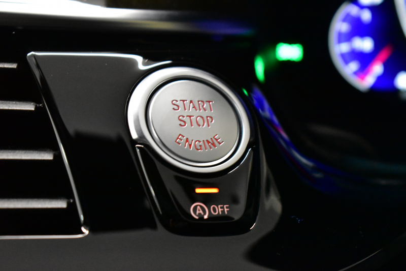 BMW 5シリーズ 540i Xﾄﾞﾗｲﾌﾞ Mｽﾎﾟｰﾂ 4WD ｾﾚｸﾄ&ｺﾝﾌｫｰﾄ&ﾊｲﾗｲﾝP ｻﾝﾙｰﾌ 前席ﾏｯｻｰｼﾞ&ﾍﾞﾝﾁﾚｰﾀｰ&全席ﾋｰﾀｰ付黒革 Mﾊﾟﾌｫｰﾏﾝｽﾊﾟﾜｰ&ｻｳﾝﾄﾞｷｯﾄ&ｽﾎﾟｰﾂﾏﾌﾗｰ 4ｿﾞｰﾝAC ﾊｰﾏﾝｶｰﾄﾞﾝ CPMｽﾄﾗｯﾄﾌﾞﾚｰｽ&ﾛｱﾚｲﾝﾌｫｰｽ individual20AW KW車高調 2年保証
