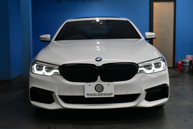 BMW 5シリーズ 540i Xﾄﾞﾗｲﾌﾞ Mｽﾎﾟｰﾂ 4WD ｾﾚｸﾄ&ｺﾝﾌｫｰﾄ&ﾊｲﾗｲﾝP ｻﾝﾙｰﾌ 前席ﾏｯｻｰｼﾞ&ﾍﾞﾝﾁﾚｰﾀｰ&全席ﾋｰﾀｰ付黒革 Mﾊﾟﾌｫｰﾏﾝｽﾊﾟﾜｰ&ｻｳﾝﾄﾞｷｯﾄ&ｽﾎﾟｰﾂﾏﾌﾗｰ 4ｿﾞｰﾝAC ﾊｰﾏﾝｶｰﾄﾞﾝ CPMｽﾄﾗｯﾄﾌﾞﾚｰｽ&ﾛｱﾚｲﾝﾌｫｰｽ individual20AW KW車高調 2年保証