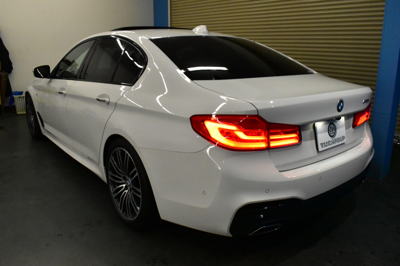 BMW 5シリーズ 540i Mｽﾎﾟｰﾂ 1ｵｰﾅｰ ｻﾝﾙｰﾌ ｲﾉﾍﾞｰｼｮﾝ&ｺﾝﾌｫｰﾄ&ﾊｲﾗｲﾝP 前席ﾏｯｻｰｼﾞ&ﾍﾞﾝﾁ&ｺﾝﾌｫｰﾄ&全席ﾋｰﾀｰ付黒革 ｿﾌﾄｸﾛｰｽﾞﾄﾞｱ HUD 可変ｻｽ Mｽﾎﾟｰﾂﾌﾞﾚｰｷ ACｼｭﾆｯﾂｧｰﾀﾞｳﾝｻｽ LEDﾍｯﾄﾞﾗｲﾄ 液晶ﾒｰﾀｰ ACC LCW ﾀｯﾁﾊﾟﾈﾙﾅﾋﾞ全周ｶﾒ 2年保証