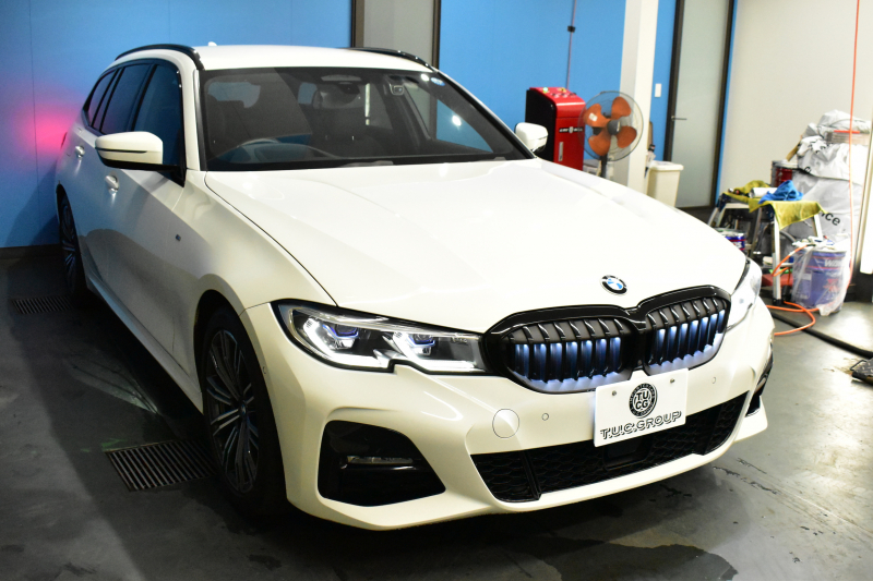 BMW 3シリーズ 320d Xﾄﾞﾗｲﾌﾞ ﾂｰﾘﾝｸﾞ Mｽﾎﾟｰﾂ 4WD ｲﾉﾍﾞｰｼｮﾝ&ﾊｲﾗｲﾝ&ｻｳﾝﾄﾞP ﾋｰﾀｰ付黒革 ﾚｰｻﾞｰLED ﾊｰﾏﾝｶｰﾄﾞﾝ ACC HUD ｼﾞｪｽﾁｬｰC付ﾀｯﾁﾊﾟﾈﾙﾅﾋﾞ ﾗｲﾌﾞｺｯｸﾋﾟｯﾄ 全周囲ｶﾒﾗ ｱｯﾌﾟﾙｶｰﾌﾟﾚｲ ﾌﾙｾｸﾞ ｳｯﾄﾞｲﾝﾃﾘｱ  2年保証