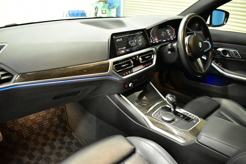 BMW 3シリーズ 320d Xﾄﾞﾗｲﾌﾞ Mｽﾎﾟｰﾂ 4WD ｻﾝﾙｰﾌ 1ｵｰﾅｰ ｲﾉﾍﾞｰｼｮﾝ&ﾌｧｽﾄﾄﾗｯｸ&ﾊｲﾗｲﾝ&ｺﾝﾌｫｰﾄ&ｻｳﾝﾄﾞP ﾚｰｻﾞｰLED HUD ﾋｰﾀｰ付黒革 全周囲ｶﾒﾗ  ACC 19AW 可変Mｻｽ Mｽﾎﾟｰﾂﾌﾞﾚｰｷ ﾊｰﾏﾝｶｰﾄﾞﾝ  ﾗｲﾌﾞｺｯｸﾋﾟｯﾄﾀｯﾁﾊﾟﾈﾙﾅﾋﾞ 電動ﾄﾗﾝｸ 2年保証