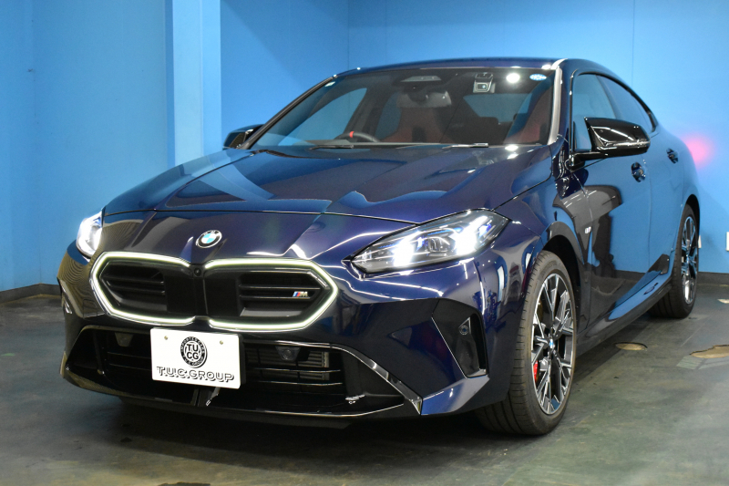 BMW 2シリーズ M235 Xﾄﾞﾗｲﾌﾞ ｸﾞﾗﾝｸｰﾍﾟ 新車保証R11.3月迄 7速DCT 1ｵｰﾅｰ individualｶﾗｰ｢ﾀﾝｻﾞﾅｲﾄﾌﾞﾙｰ｣  ﾃｸﾉﾛｼﾞｰP 可変Mｻｽ ｱｲｺﾆｯｸｸﾞﾛｰ ﾋｰﾀｰ付赤革Mｽﾎﾟｰﾂｼｰﾄ  Mｽﾎﾟｰﾂﾌﾞﾚｰｷ HUD ACC Pｱｼｽﾄ+ ﾗｲﾌﾞｺｯｸﾋﾟｯﾄﾌﾟﾛ  ｲﾝﾃﾘｱｶﾒﾗ 2年保証