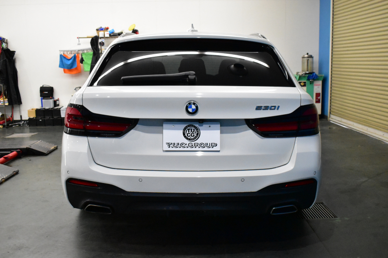 BMW 5シリーズ 530i ﾂｰﾘﾝｸﾞ Mｽﾎﾟｰﾂ LCI後期 ｾﾚｸﾄP ﾊﾟﾉﾗﾏｻﾝﾙｰﾌ 全席ﾋ-ﾀ-付ﾌﾞﾗｯｸﾚｻﾞｰ ﾊｰﾏﾝｶｰﾄﾞﾝ 新ﾃﾞｻﾞｲﾝLEDﾍｯﾄﾞﾗｲﾄ ACC HUD LCW 可変ｻｽﾍﾟﾝｼｮﾝ 19AW Mｽﾎﾟｰﾂﾌﾞﾚｰｷ ﾗｲﾌﾞｺｸﾋﾟｯﾄ ﾌﾙｾｸﾞ全周囲ｶﾒﾗ 電動Rｹﾞｰﾄ ｽﾏｰﾄｷｰ 2年保証