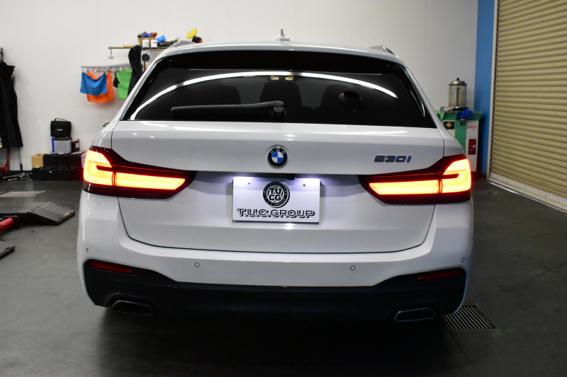 BMW 5シリーズ 530i ﾂｰﾘﾝｸﾞ Mｽﾎﾟｰﾂ LCI後期 ｾﾚｸﾄP ﾊﾟﾉﾗﾏｻﾝﾙｰﾌ 全席ﾋ-ﾀ-付ﾌﾞﾗｯｸﾚｻﾞｰ ﾊｰﾏﾝｶｰﾄﾞﾝ 新ﾃﾞｻﾞｲﾝLEDﾍｯﾄﾞﾗｲﾄ ACC HUD LCW 可変ｻｽﾍﾟﾝｼｮﾝ 19AW Mｽﾎﾟｰﾂﾌﾞﾚｰｷ ﾗｲﾌﾞｺｸﾋﾟｯﾄ ﾌﾙｾｸﾞ全周囲ｶﾒﾗ 電動Rｹﾞｰﾄ ｽﾏｰﾄｷｰ 2年保証