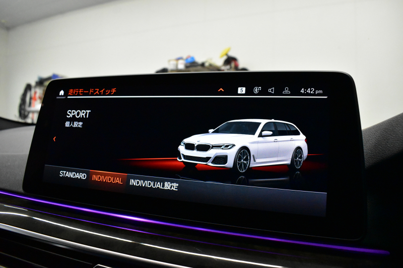 BMW 5シリーズ 530i ﾂｰﾘﾝｸﾞ Mｽﾎﾟｰﾂ LCI後期 ｾﾚｸﾄP ﾊﾟﾉﾗﾏｻﾝﾙｰﾌ 全席ﾋ-ﾀ-付ﾌﾞﾗｯｸﾚｻﾞｰ ﾊｰﾏﾝｶｰﾄﾞﾝ 新ﾃﾞｻﾞｲﾝLEDﾍｯﾄﾞﾗｲﾄ ACC HUD LCW 可変ｻｽﾍﾟﾝｼｮﾝ 19AW Mｽﾎﾟｰﾂﾌﾞﾚｰｷ ﾗｲﾌﾞｺｸﾋﾟｯﾄ ﾌﾙｾｸﾞ全周囲ｶﾒﾗ 電動Rｹﾞｰﾄ ｽﾏｰﾄｷｰ 2年保証