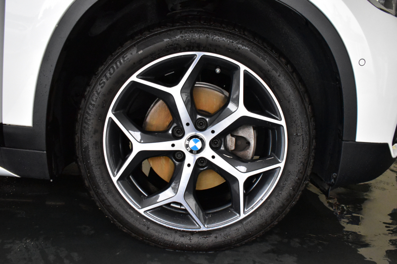 BMW X1 Xﾄﾞﾗｲﾌﾞ18d xﾗｲﾝ 中期ﾓﾃﾞﾙ 4WD ﾋｰﾀｰ付電動黒革 ｱﾄﾞﾊﾞﾝｽﾄﾞｱｸﾃｨﾌﾞｾｰﾌﾃｨ&ｺﾝﾌｫｰﾄ&ﾊｲﾗｲﾝP 追従ACC HUD 18AW  LEDﾍｯﾄﾞﾗｲﾄ ﾀｯﾁﾊﾟﾈﾙHDDﾅﾋﾞBｶﾒﾗ 前後PDC  衝突軽減B 車線逸脱&歩行者警告 電動Rｹﾞｰﾄ 2年保証