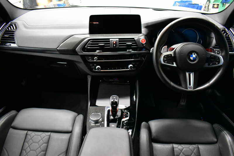 BMW Mシリーズ X3M ｺﾝﾍﾟﾃｨｼｮﾝ 4WD 510馬力 全席ﾋｰﾀｰ Fﾍﾞﾝﾁﾚｰｼｮﾝ付ﾌﾞﾗｯｸﾒﾘﾉﾚｻﾞｰMｽﾎﾟｰﾂｼｰﾄ 21AW Mｽﾎﾟｰﾂｴｸﾞｿﾞｰｽﾄ ﾊｰﾏﾝｶｰﾄﾞﾝ 追従ACC HUD ｼﾞｪｽﾁｬｰCﾀｯﾁﾊﾟﾈﾙﾅﾋﾞ全周囲ｶﾒﾗ LEDﾍｯﾄﾞﾗｲﾄ ｵｰﾄﾊｲﾋﾞｰﾑ  Mｼｰﾄﾍﾞﾙﾄ 2年保証