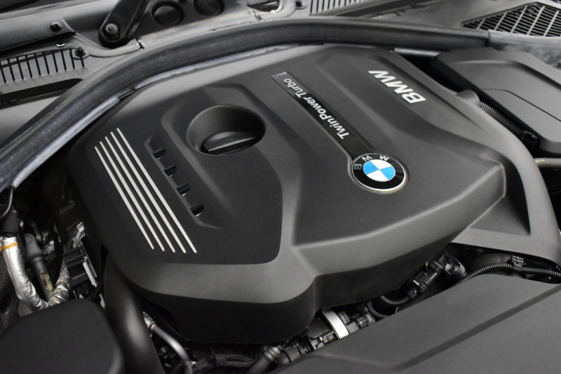 BMW 2シリーズ 220i ｶﾌﾞﾘｵﾚ Mｽﾎﾟｰﾂ LCI後期  1ｵｰﾅｰ 追従ACC  ﾍｷｻｺﾞﾅﾙLEDﾍｯﾄﾞﾗｲﾄ ﾋｰﾀｰ付黒革 ｵﾌﾟｼｮﾝ18AW NEWﾃﾞｻﾞｲﾝﾒｰﾀｰﾊﾟﾈﾙ 衝突軽減ﾌﾞﾚｰｷ 車線逸脱&歩行者警告 ﾀｯﾁﾊﾟﾈﾙHDDﾅﾋﾞ 前後PDC Bｶﾒﾗ Pｱｼｽﾄ 2年保証