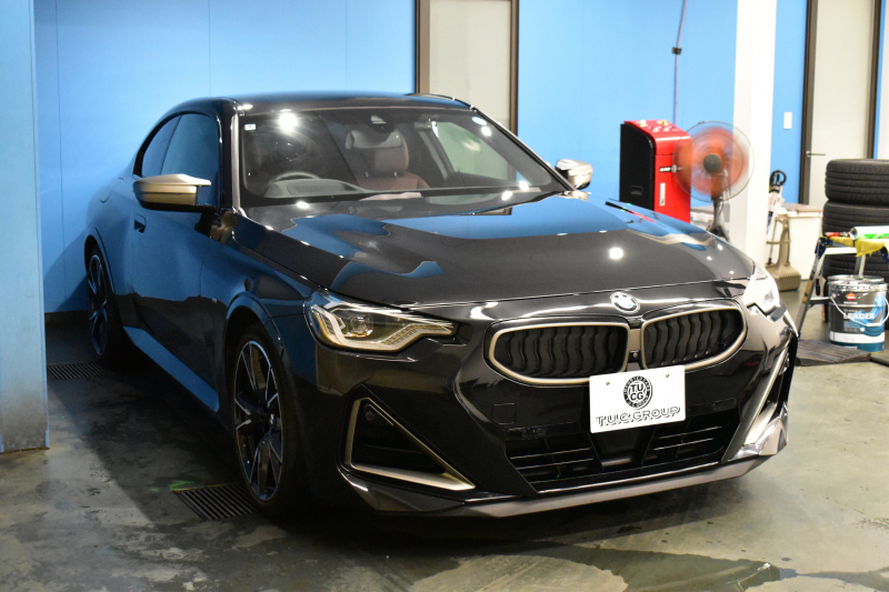 BMW 2シリーズ M240iXﾄﾞﾗｲﾌﾞ ｸｰﾍﾟ 4WD ﾌｧｽﾄﾄﾗｯｸ&ﾊｲﾗｲﾝ&ｺﾝﾌｫｰﾄP ﾋｰﾀｰ付電動赤革 19AW 可変Mｻｽ MﾃｸﾉﾛｼﾞｰP ﾎｲｰﾙｱｰﾁｴｸｽﾃﾝｼｮﾝ Mｽﾎﾟｰﾂﾌﾞﾚｰｷ Mｽﾎﾟｰﾂﾃﾞﾌ ACC HUD BMWﾗｲﾌﾞｺｯｸﾋﾟｯﾄ ﾅﾋﾞ全周囲ｶﾒﾗ3Dﾋﾞｭｰ ｱｯﾌﾟﾙｶｰﾌﾟﾚｲ 2年保証