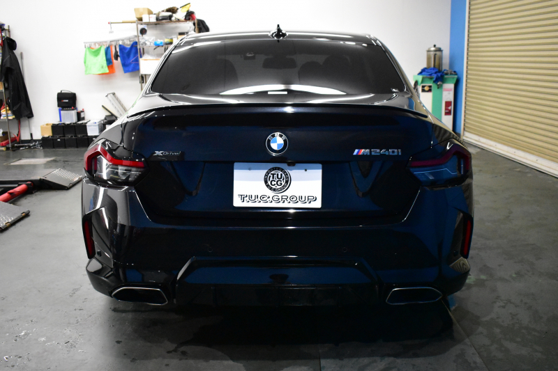 BMW 2シリーズ M240iXﾄﾞﾗｲﾌﾞ ｸｰﾍﾟ 4WD ﾌｧｽﾄﾄﾗｯｸ&ﾊｲﾗｲﾝ&ｺﾝﾌｫｰﾄP ﾋｰﾀｰ付電動赤革 19AW 可変Mｻｽ MﾃｸﾉﾛｼﾞｰP ﾎｲｰﾙｱｰﾁｴｸｽﾃﾝｼｮﾝ Mｽﾎﾟｰﾂﾌﾞﾚｰｷ Mｽﾎﾟｰﾂﾃﾞﾌ ACC HUD BMWﾗｲﾌﾞｺｯｸﾋﾟｯﾄ ﾅﾋﾞ全周囲ｶﾒﾗ3Dﾋﾞｭｰ ｱｯﾌﾟﾙｶｰﾌﾟﾚｲ 2年保証