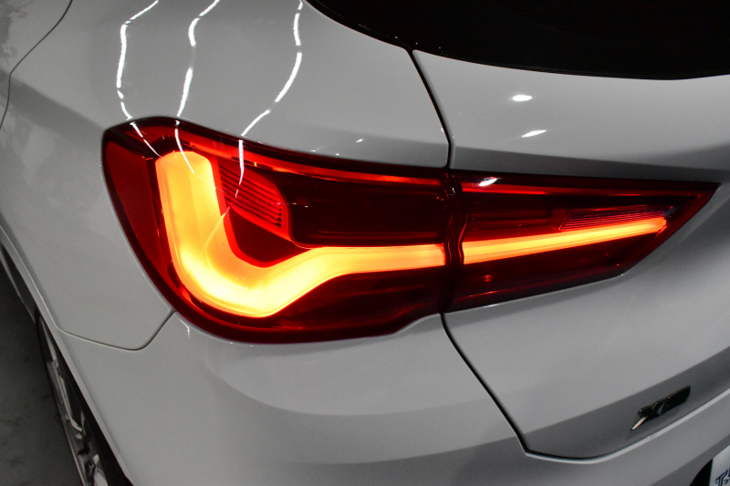 BMW X2 M35i 4WD ｾﾚｸﾄ&ｱﾄﾞﾊﾞﾝｽﾄﾞｱｸﾃｨﾌﾞｾｰﾌﾃｨ-&ｺﾝﾌｫｰﾄP ﾊﾟﾉﾗﾏｻﾝR ﾋｰﾀｰ付電動ﾓｶ茶革 20AW LEDﾍｯﾄﾞﾗｲﾄ 追従ACC HUD ﾀｯﾁﾊﾟﾈﾙﾅﾋﾞBｶﾒﾗ 衝突軽減B 車線逸脱&歩行者警告 電動Rｹﾞｰﾄ 2年保証