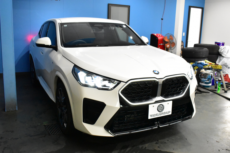 BMW X2 Xﾄﾞﾗｲﾌﾞ20i Mｽﾎﾟｰﾂ 新車保証R9年8月迄 7速DCT 4WD 1ｵｰﾅｰ ﾊｲﾗｲﾝP ﾋｰﾀｰ付電動黒革ｱｸﾃｨﾌﾞｼｰﾄ ｱｲｺﾆｯｸｸﾞﾛｰ ｶｰﾌﾞﾄﾞﾃﾞｨｽﾌﾟﾚｲ ﾗｲﾌﾞｺｯｸﾋﾟｯﾄ ﾊｰﾏﾝｶｰﾄﾞﾝ ｽﾃｱﾘﾝｸﾞﾋｰﾀｰ  ｱﾀﾞﾌﾟﾃｨﾌﾞLEDﾗｲﾄ ACC HUD 可変Mｻｽ 20AW 2年保証
