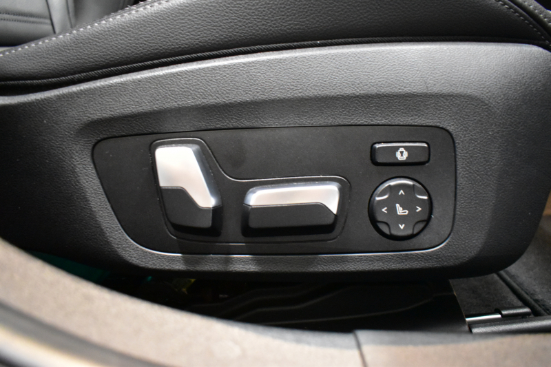 BMW 3シリーズ 320d Xﾄﾞﾗｲﾌﾞ Mｽﾎﾟｰﾂ 4WD ｲﾉﾍﾞｰｼｮﾝ&ﾊｲﾗｲﾝP ﾚｰｻﾞｰLED HUD BEWITH製ｽﾋﾟｰｶｰ 3Dﾃﾞｻﾞｲﾝ製ﾀﾞｳﾝｻｽ  ﾋｰﾀｰ付黒革 Pｱｼｽﾄ＋ 全周囲ｶﾒﾗ  ﾌﾙｾｸﾞ ACC 19AW  ﾗｲﾌﾞｺｯｸﾋﾟｯﾄ ｼﾞｪｽﾁｬｰC付ﾀｯﾁﾊﾟﾈﾙﾅﾋﾞ ｱｯﾌﾟﾙｶｰﾌﾟﾚｲ 2年保証