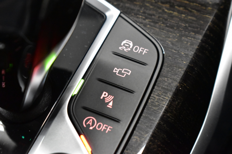 BMW 3シリーズ 320d Xﾄﾞﾗｲﾌﾞ Mｽﾎﾟｰﾂ 4WD ｲﾉﾍﾞｰｼｮﾝ&ﾊｲﾗｲﾝP ﾚｰｻﾞｰLED HUD BEWITH製ｽﾋﾟｰｶｰ 3Dﾃﾞｻﾞｲﾝ製ﾀﾞｳﾝｻｽ  ﾋｰﾀｰ付黒革 Pｱｼｽﾄ＋ 全周囲ｶﾒﾗ  ﾌﾙｾｸﾞ ACC 19AW  ﾗｲﾌﾞｺｯｸﾋﾟｯﾄ ｼﾞｪｽﾁｬｰC付ﾀｯﾁﾊﾟﾈﾙﾅﾋﾞ ｱｯﾌﾟﾙｶｰﾌﾟﾚｲ 2年保証