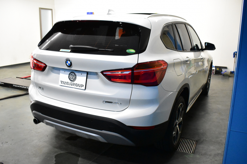 BMW X1 Xﾄﾞﾗｲﾌﾞ18d xﾗｲﾝ 中期ﾓﾃﾞﾙ 4WD 有償ｶﾗｰ｢ﾐﾈﾗﾙﾎﾜｲﾄ･ﾊﾟｰﾙ｣ ﾋｰﾀｰ付茶革 ﾊﾟﾉﾗﾏｻﾝR ｺﾝﾌｫｰﾄ&ﾊｲﾗｲﾝP 追従ACC HUD 18AW NEWﾃﾞｻﾞｲﾝﾒｰﾀｰ LEDﾍｯﾄﾞﾗｲﾄ ﾀｯﾁﾊﾟﾈﾙHDDﾅﾋﾞBｶﾒﾗ 前後PDC  衝突軽減B 電動Rｹﾞｰﾄ ｽﾏｰﾄｷｰ 2年保証
