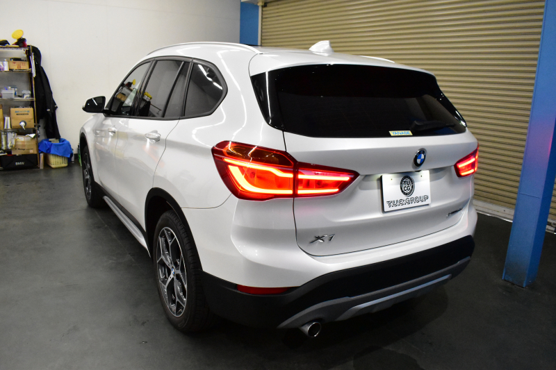 BMW X1 Xﾄﾞﾗｲﾌﾞ18d xﾗｲﾝ 中期ﾓﾃﾞﾙ 4WD 有償ｶﾗｰ｢ﾐﾈﾗﾙﾎﾜｲﾄ･ﾊﾟｰﾙ｣ ﾋｰﾀｰ付茶革 ﾊﾟﾉﾗﾏｻﾝR ｺﾝﾌｫｰﾄ&ﾊｲﾗｲﾝP 追従ACC HUD 18AW NEWﾃﾞｻﾞｲﾝﾒｰﾀｰ LEDﾍｯﾄﾞﾗｲﾄ ﾀｯﾁﾊﾟﾈﾙHDDﾅﾋﾞBｶﾒﾗ 前後PDC  衝突軽減B 電動Rｹﾞｰﾄ ｽﾏｰﾄｷｰ 2年保証