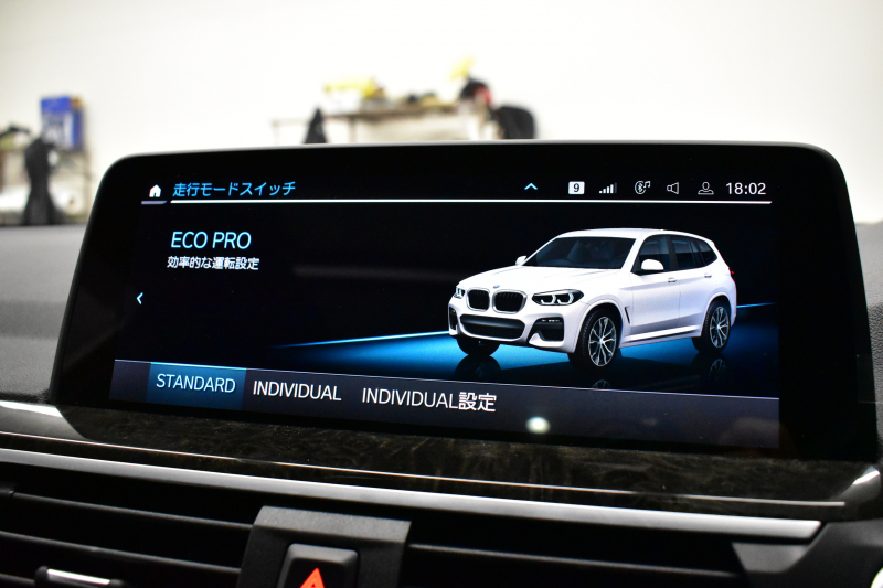 BMW X3 Xﾄﾞﾗｲﾌﾞ20d Mｽﾎﾟｰﾂ ｾﾚｸﾄ&ﾊｲﾗｲﾝP ﾊﾟﾉﾗﾏｻﾝR 型式変更後ﾓﾃﾞﾙ（UZ20） ﾗｲﾌﾞｺｯｸﾋﾟｯﾄ  20AW 前席ﾍﾞﾝﾁﾚｰｼｮﾝ LEDﾍｯﾄﾞﾗｲﾄ 追従ACC HUD 全席ﾋｰﾀｰ付黒革 ﾊｰﾏﾝｶｰﾄﾞﾝ ﾀｯﾁﾊﾟﾈﾙﾅﾋﾞﾌﾙｾｸﾞ全周囲ｶﾒﾗ3Dﾋﾞｭｰ ﾜｲﾔﾚｽ充電 1ｵｰﾅｰ  2年保証