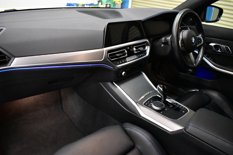 BMW 3シリーズ M340i Xﾄﾞﾗｲﾌﾞ ﾋｰﾀｰ付黒革Mｽﾎﾟｰﾂｼｰﾄ ﾚｰｻﾞｰLED ｼﾞｪｽﾁｬｰC付ﾀｯﾁﾊﾟﾈﾙﾅﾋﾞ 全周囲ｶﾒﾗ ﾌﾙｾｸﾞ ﾊｰﾏﾝｶｰﾄﾞﾝ 電動ﾄﾗﾝｸ 可変Mｻｽ Mｽﾎﾟｰﾂﾌﾞﾚｰｷ&ﾃﾞﾌ 19AW ACC HUD 2年保証