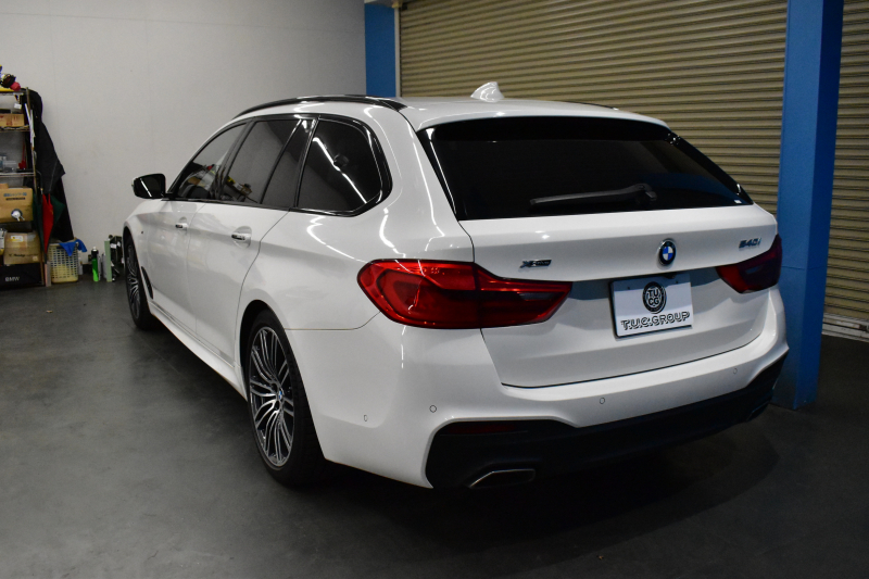 BMW 5シリーズ 540i XﾄﾞﾗｲﾌﾞﾂｰﾘﾝｸﾞMｽﾎﾟｰﾂ 4WD 1ｵｰﾅｰ ﾃﾞﾋﾞｭｰ&ﾊｲﾗｲﾝP 全席ﾋｰﾀｰ付ﾌﾞﾗｯｸﾚｻﾞｰ ｿﾌﾄｸﾛｰｽﾞﾄﾞｱ HUD Mｽﾎﾟｰﾂﾌﾞﾚｰｷ 可変ｻｽ LEDﾍｯﾄﾞﾗｲﾄ ｼﾞｪｽﾁｬｰC付ﾀｯﾁﾊﾟﾈﾙﾅﾋﾞ 液晶ﾒｰﾀｰ ACC LCW 全周囲ｶﾒﾗ ﾌﾙｾｸﾞ 2年保証