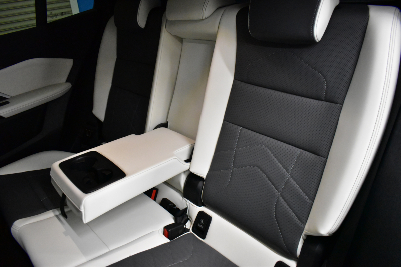 BMW X2 Xﾄﾞﾗｲﾌﾞ20d Mｽﾎﾟｰﾂ 新車保証R10年12月迄 7速DCT 4WD 1ｵｰﾅｰ ﾊｲﾗｲﾝP ﾋｰﾀｰ付白灰ｳﾞｪｶﾞﾝｻﾞﾚｻﾞｰｱｸﾃｨﾌﾞｼｰﾄ ｱｲｺﾆｯｸｸﾞﾛｰ ｶｰﾌﾞﾄﾞﾃﾞｨｽﾌﾟﾚｲ ﾗｲﾌﾞｺｯｸﾋﾟｯﾄ ﾊｰﾏﾝｶｰﾄﾞﾝ ｽﾃｱﾘﾝｸﾞﾋｰﾀｰ  LEDﾗｲﾄ ACC HUD 可変Mｻｽ 19AW 2年保証