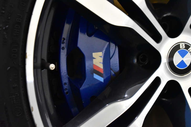 BMW 6シリーズ 640iｸﾞﾗﾝﾂｰﾘｽﾓ XﾄﾞﾗｲﾌﾞMｽﾎﾟｰﾂ ﾃﾞﾋﾞｭｰED 40台限定車 1ｵｰﾅｰ 4WD 専用外装色｢ｿﾌｨｽﾄｸﾞﾚｰ･M｣ Bowers&Wilkinsｻｳﾝﾄﾞ ﾊﾟﾉﾗﾏｻﾝR Fﾍﾞﾝﾁﾚｰｼｮﾝ付ﾋｰﾀｰ付茶革ｺﾝﾌｫｰﾄｼｰﾄ 後席ﾓﾆﾀｰ ｿﾌﾄｸﾛｰｽﾞﾄﾞｱ 4ｿﾞｰﾝAC ACC HUD 2年保証