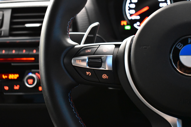 BMW Mシリーズ M2 ｺﾝﾍﾟﾃｨｼｮﾝ MDCT 7速DCT LCI後期  ﾊｰﾏﾝｶｰﾄﾞﾝ 専用410馬力ｴﾝｼﾞﾝ LEDﾍｯﾄﾞﾗｲﾄ&ﾃｰﾙ ﾋｰﾀｰ付黒革 AKRAPOVICﾏﾌﾗｰ ｶｰﾎﾞﾝﾌﾛﾝﾄｽﾎﾟｲﾗｰ ｶｰﾎﾞﾝﾘﾔﾃﾞｨﾌｭｰｻﾞｰ ﾀｯﾁﾊﾟﾈﾙHDDﾅﾋﾞBｶﾒﾗ 19AW 衝突軽減ﾌﾞﾚｰｷ 車線逸脱＆歩行者警告 2年保証