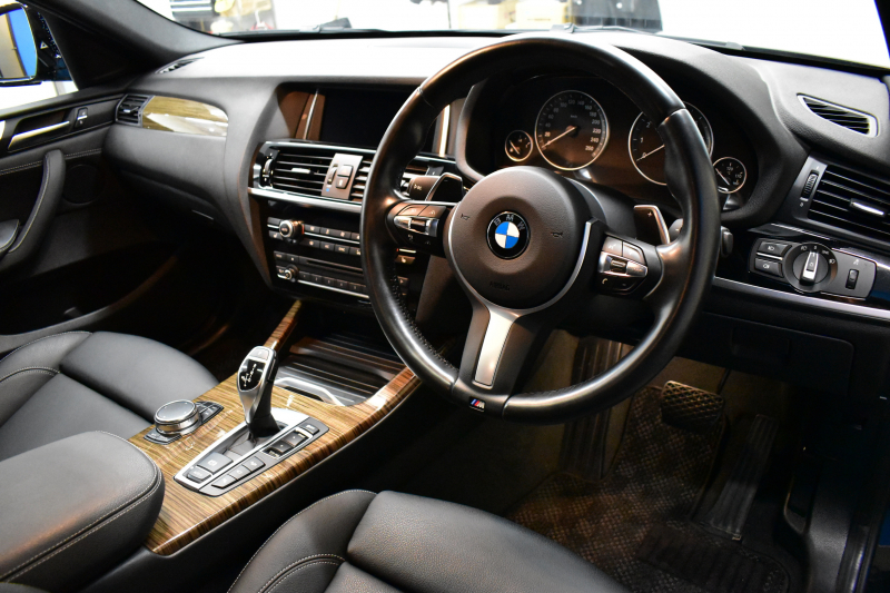 BMW X4 Xﾄﾞﾗｲﾌﾞ35i Mｽﾎﾟｰﾂ 4WD 直6ﾀｰﾎﾞ ｻﾝﾙｰﾌ 追従ACC ｱﾀﾞﾌﾟﾃｨﾌﾞLEDﾍｯﾄﾞﾗｲﾄ ﾋｰﾀｰ付ﾌﾞﾗｯｸﾚｻﾞｰ 20AW LCW ﾀｯﾁﾊﾟｯﾄﾞiﾄﾞﾗｲﾌﾞHDDﾅﾋﾞ 全周囲ｶﾒﾗ ﾌﾙｾｸﾞ 車線逸脱&歩行者警告 衝突軽減B 電動Rｹﾞｰﾄ 2年保証